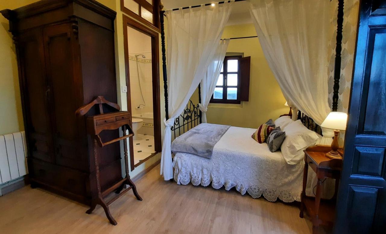 La Casona De Villanueva De Pria Kültér fotó