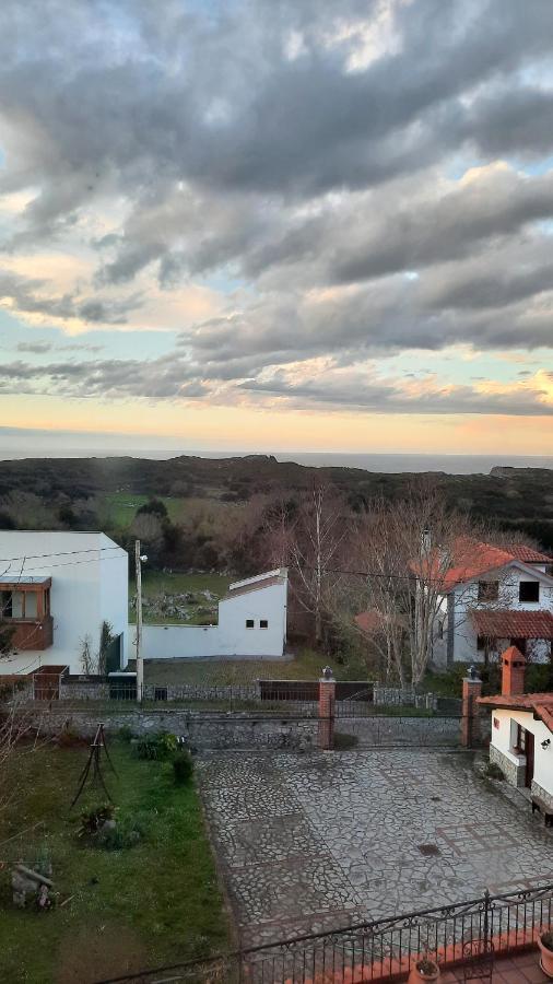 La Casona De Villanueva De Pria Kültér fotó